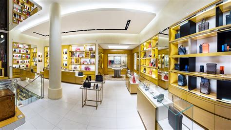 louis vuitton potenza|Louis Vuitton italy stores.